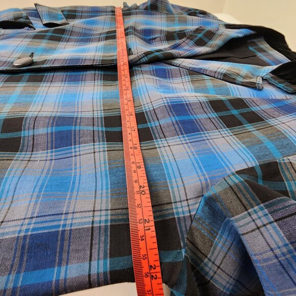 Vtg 60s Blue Shadow Plaid Lightweight Long Coat Black Velvet Collar Union Made - Picture 4 of 15